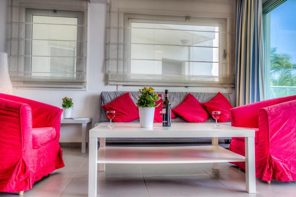 Beachfront Trident Protaras Exterior photo