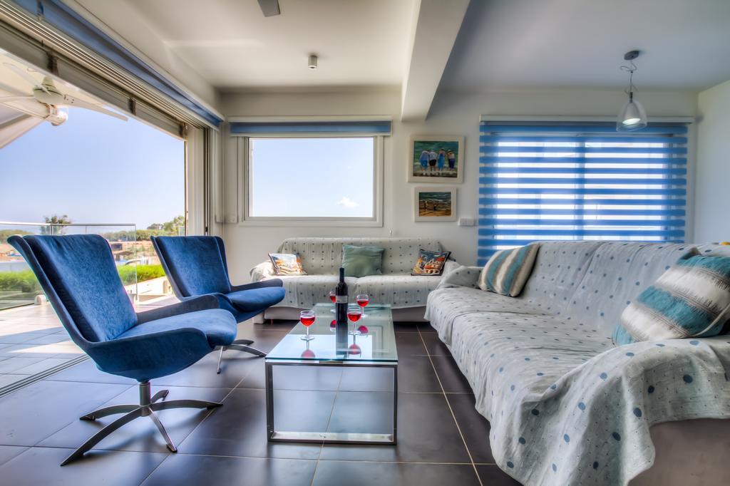Beachfront Trident Protaras Exterior photo