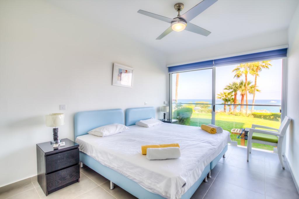 Beachfront Trident Protaras Exterior photo